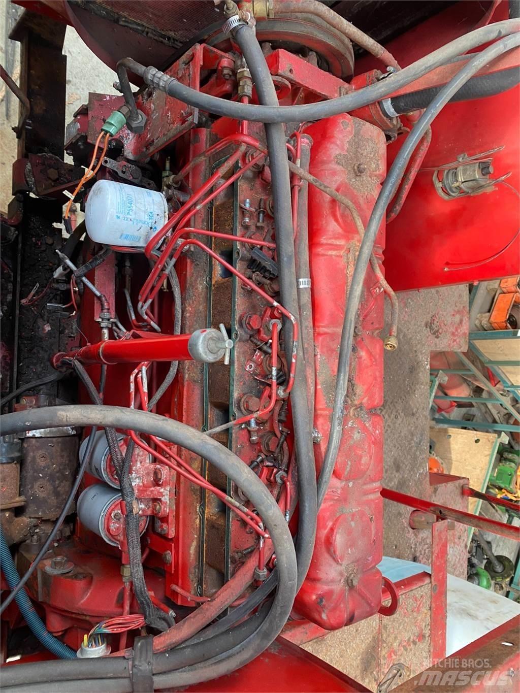 Case IH D358 エンジン