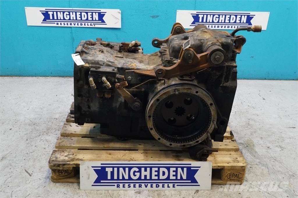 CASE Maxxum 115 トランスミッション