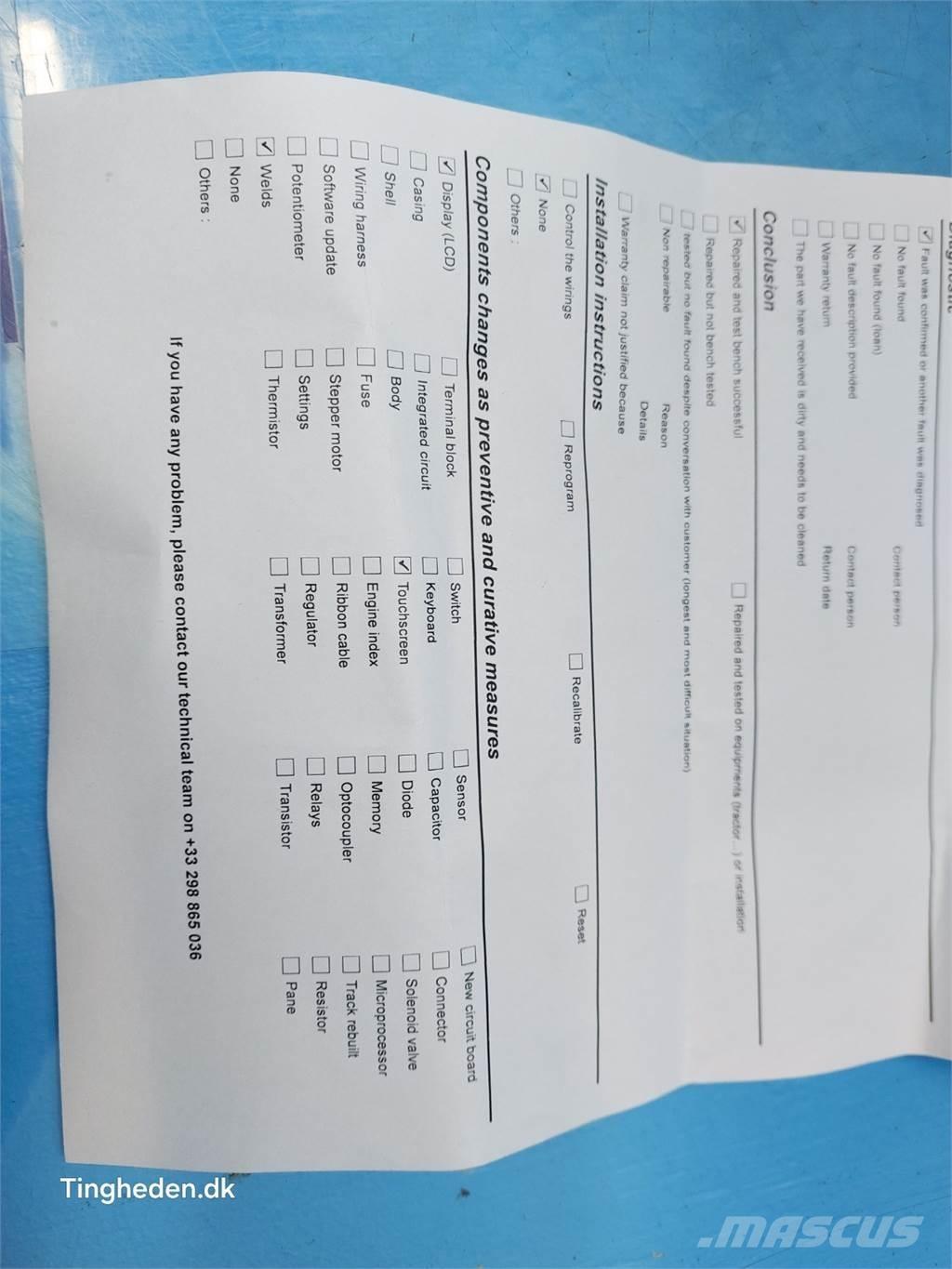 CASE Maxxum 115 電子機器