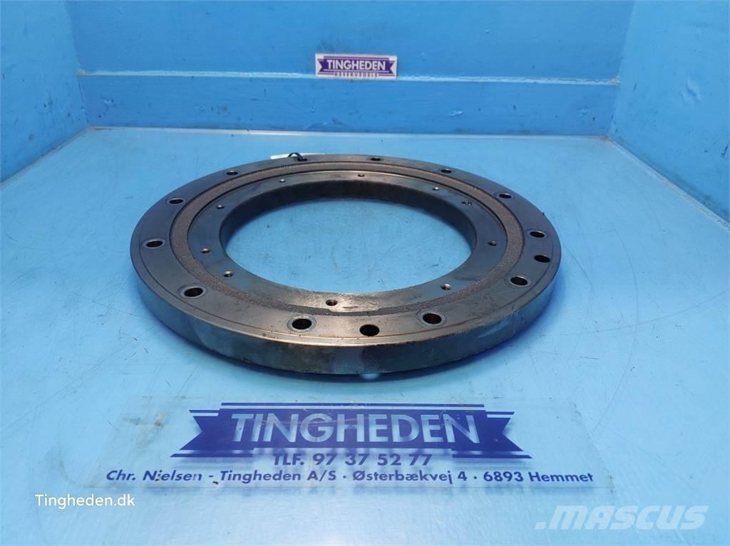 CASE Puma 185 トランスミッション