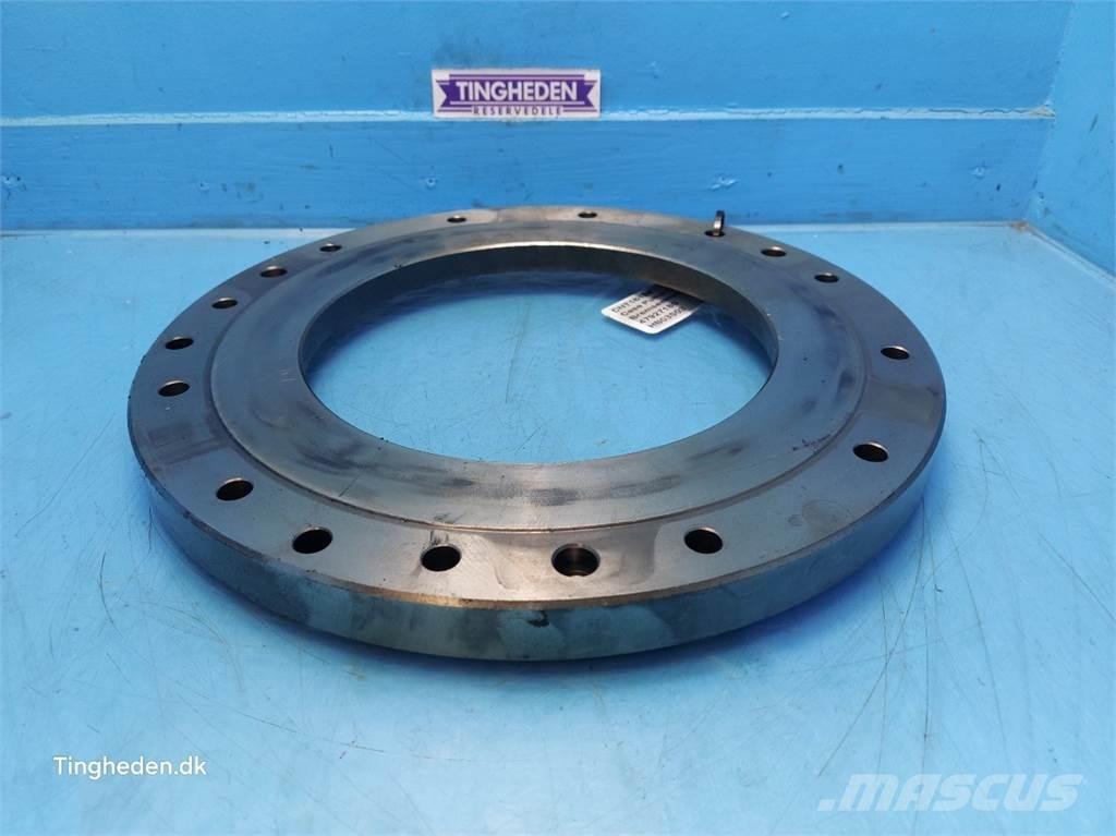 CASE Puma 185 トランスミッション