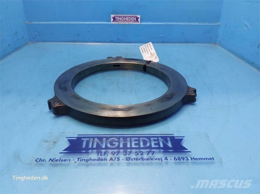 CASE Puma 185 トランスミッション