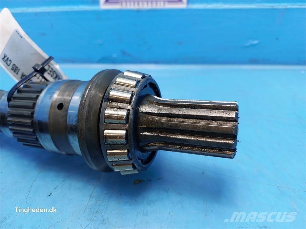 CASE Puma 185 トランスミッション