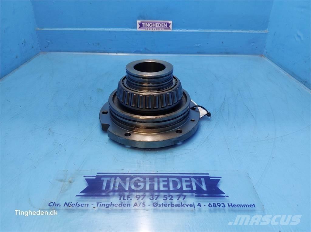 CASE Puma 185 トランスミッション