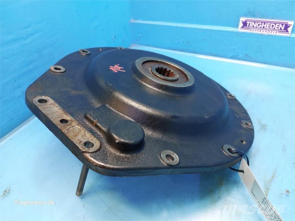 CASE Puma 185 トランスミッション