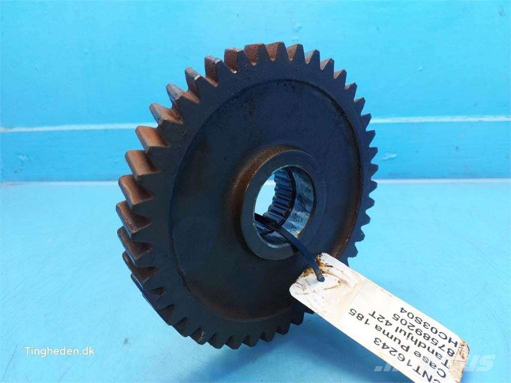 CASE Puma 185 トランスミッション