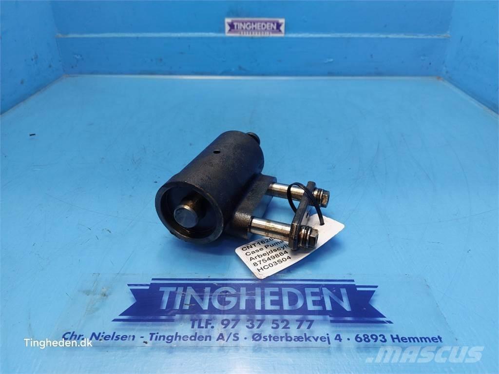 CASE Puma 185 トランスミッション