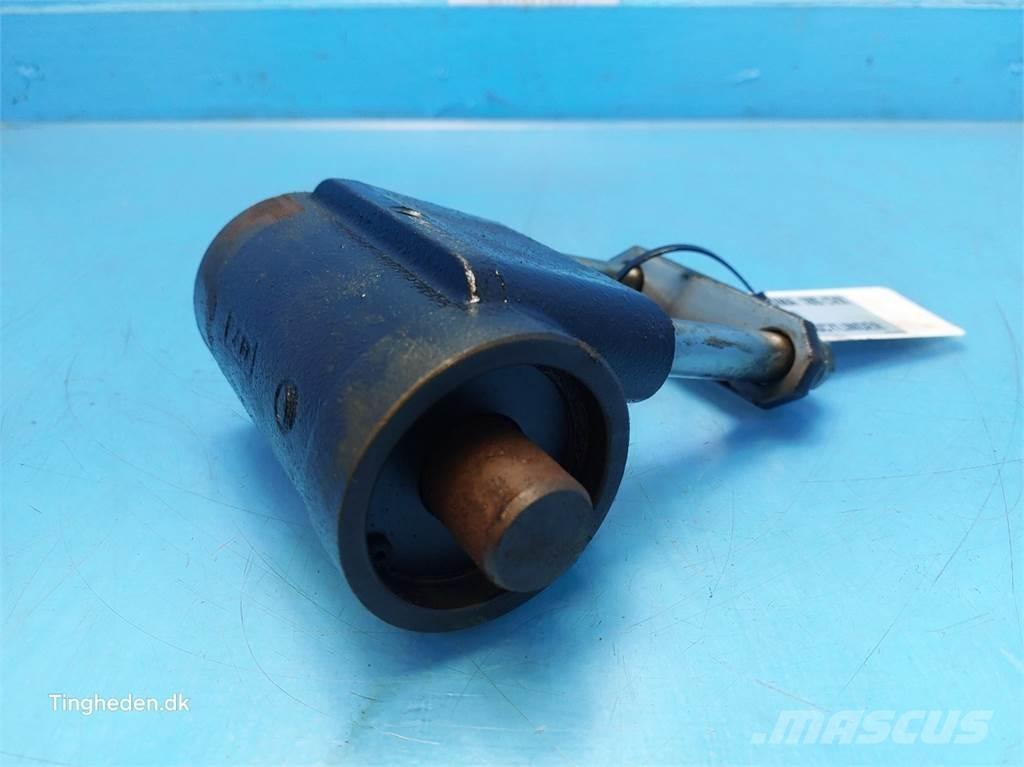 CASE Puma 185 トランスミッション