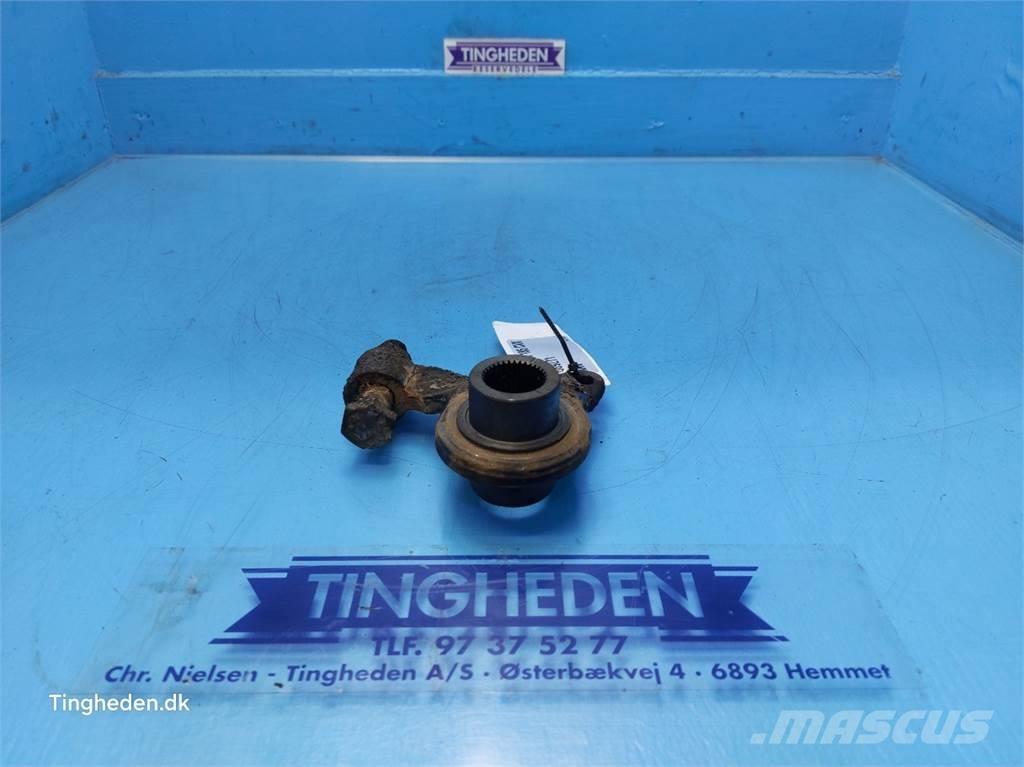 CASE Puma 185 トランスミッション