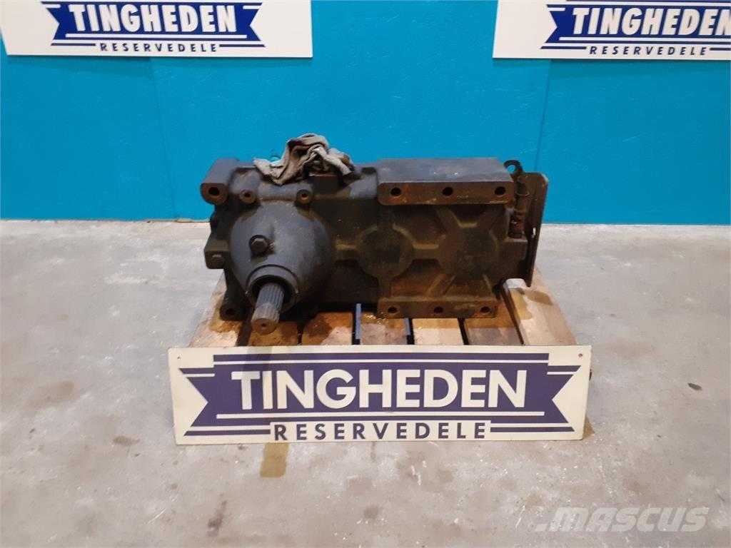 CASE STX 440 その他トラクターアクセサリー・アタッチメント