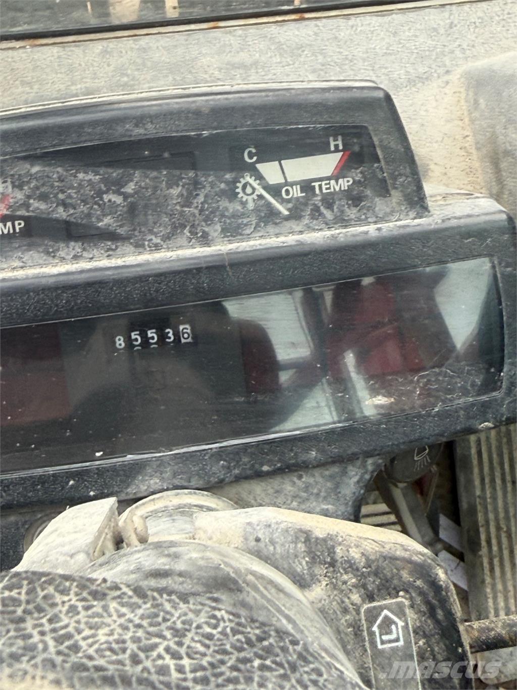 CAT GP25 LPGフォークリフト