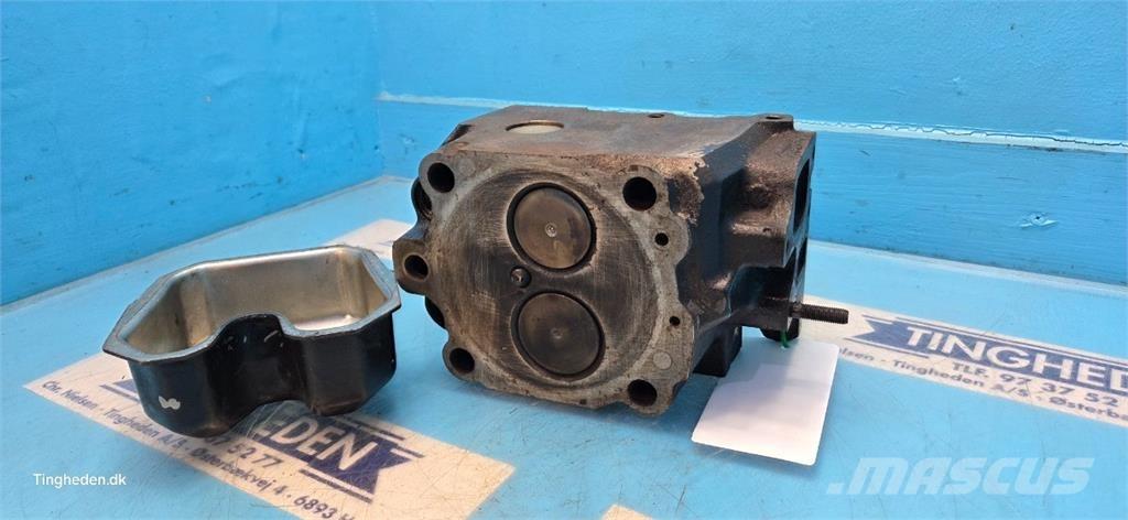 Deutz 1000.4WT2 エンジン