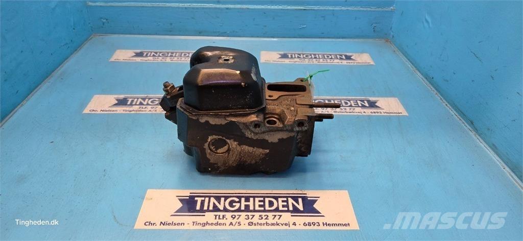 Deutz 1000.4WT2 エンジン