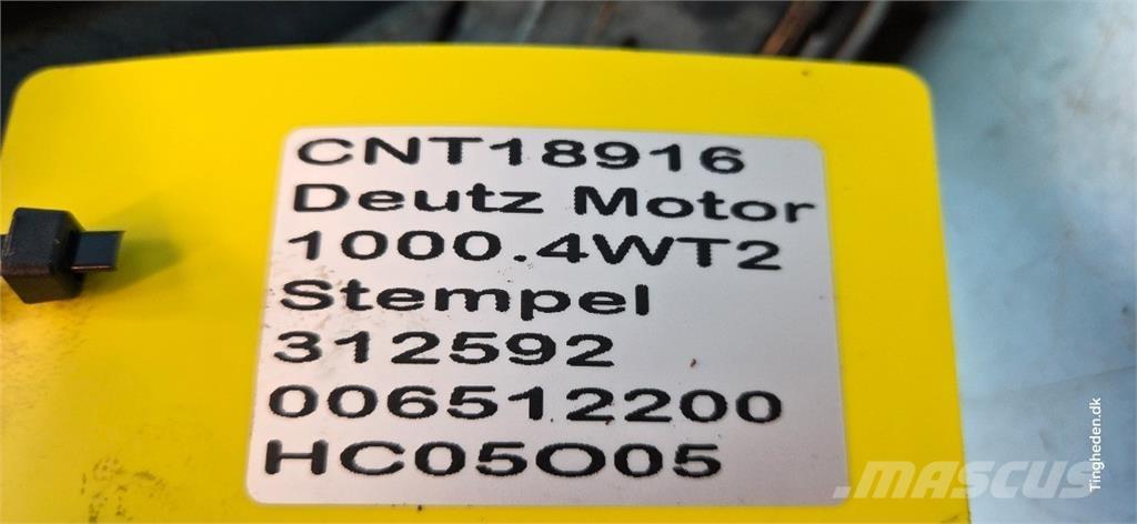 Deutz 1000.4WT2 エンジン