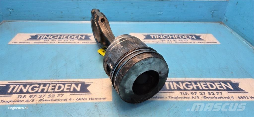 Deutz 1000.4WT2 エンジン