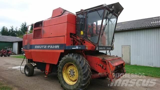 Deutz-Fahr M2680 コンバイン