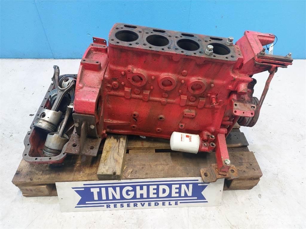 Deutz MWM D225.4 エンジン