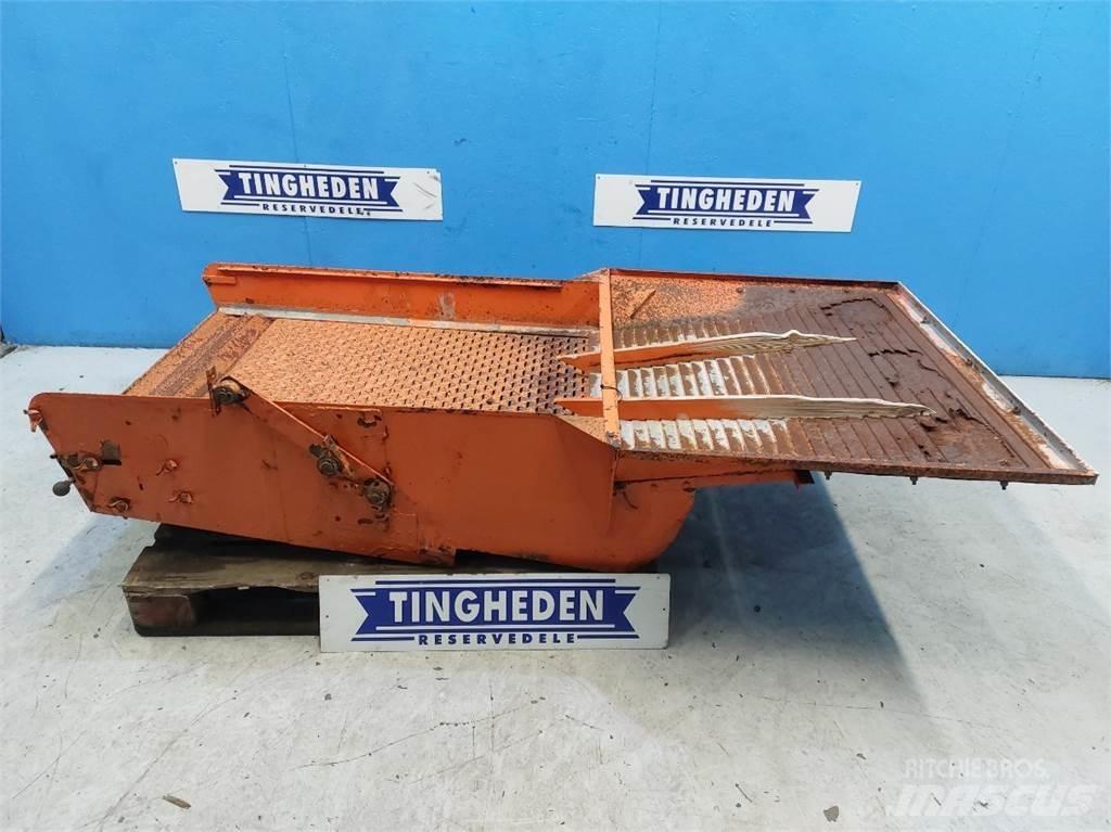 Dronningborg 900 砂と塩撒き専用車