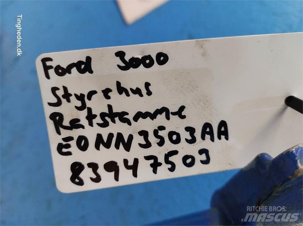 Ford 3000 キャビン及び内装