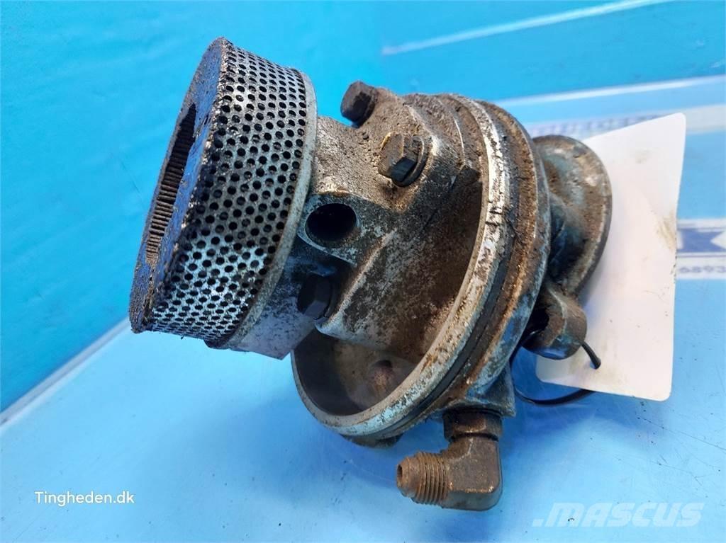 Ford 4600 エンジン
