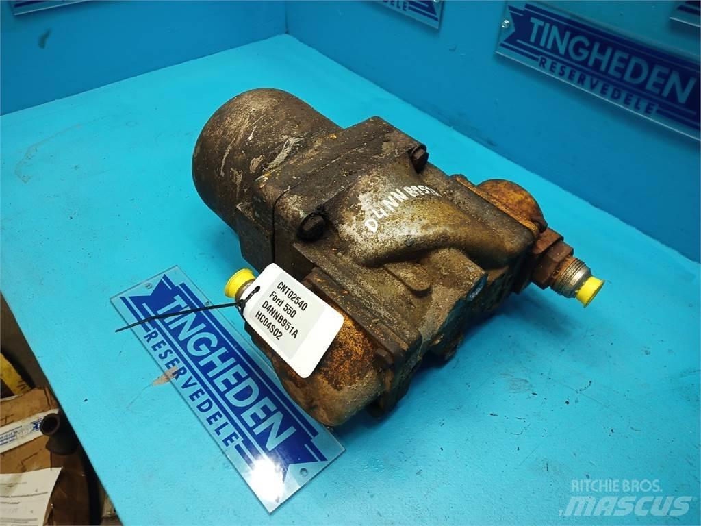 Ford 550 油圧機