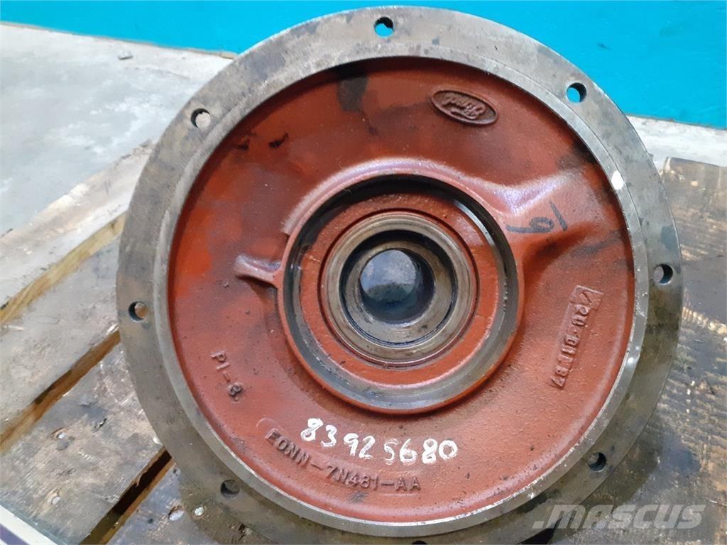Ford 7810 トランスミッション
