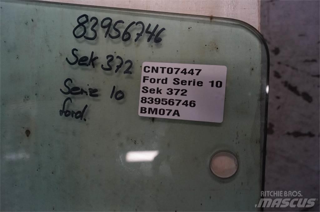 Ford Serie 10 キャビン及び内装