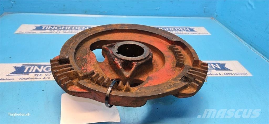 Hesston 4700 その他飼料収穫設備