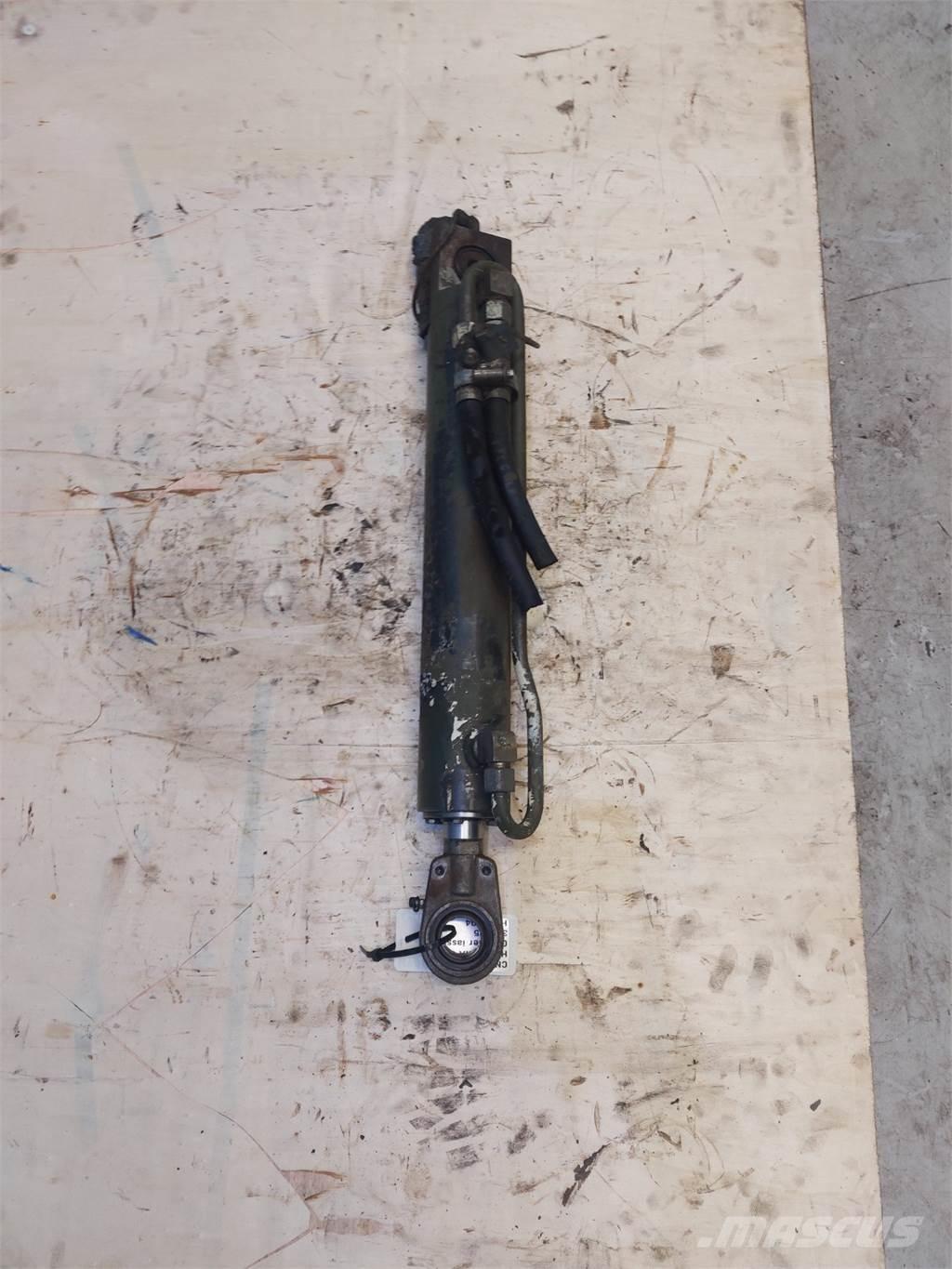 Hydrema 806 アクスル