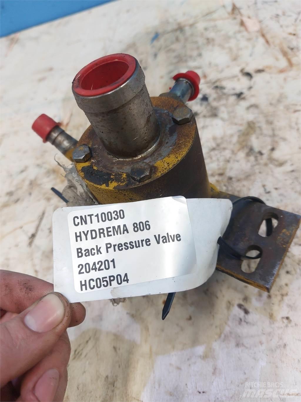 Hydrema 806 油圧機