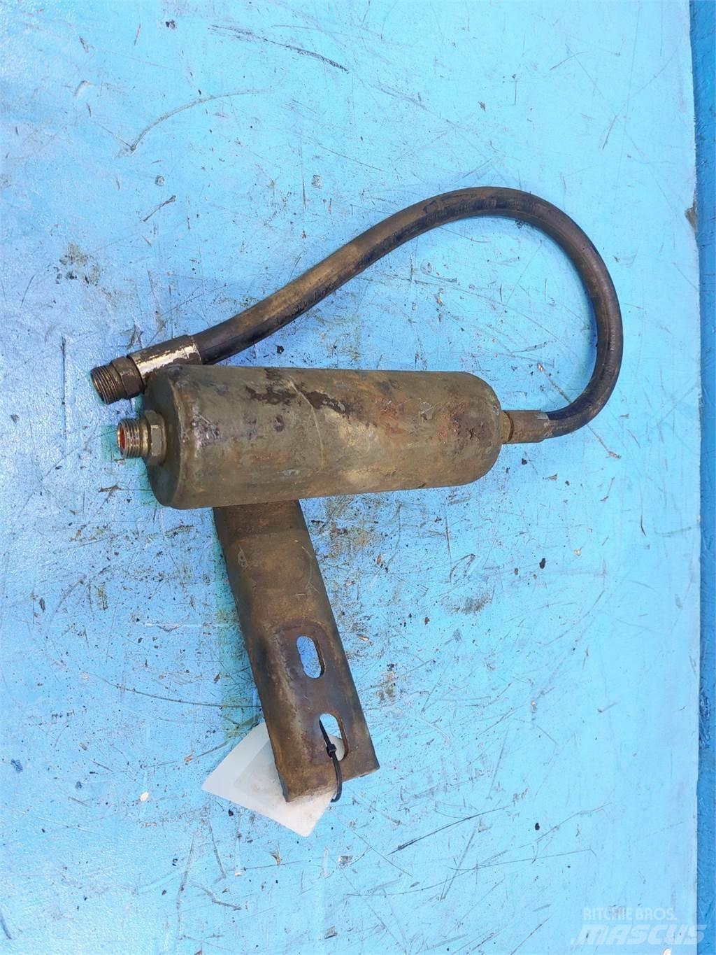 Hydrema 806 油圧機