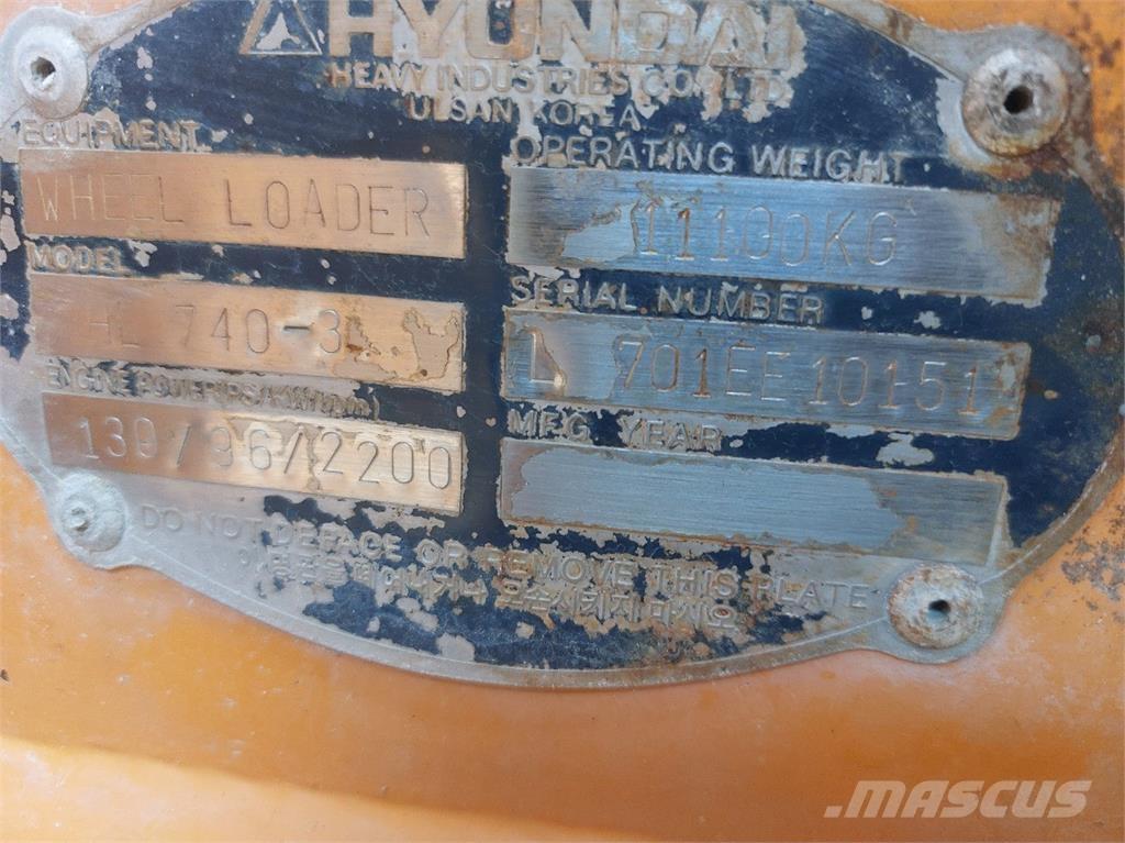 Hyundai HL740-3 ホイールローダー・タイヤショベル