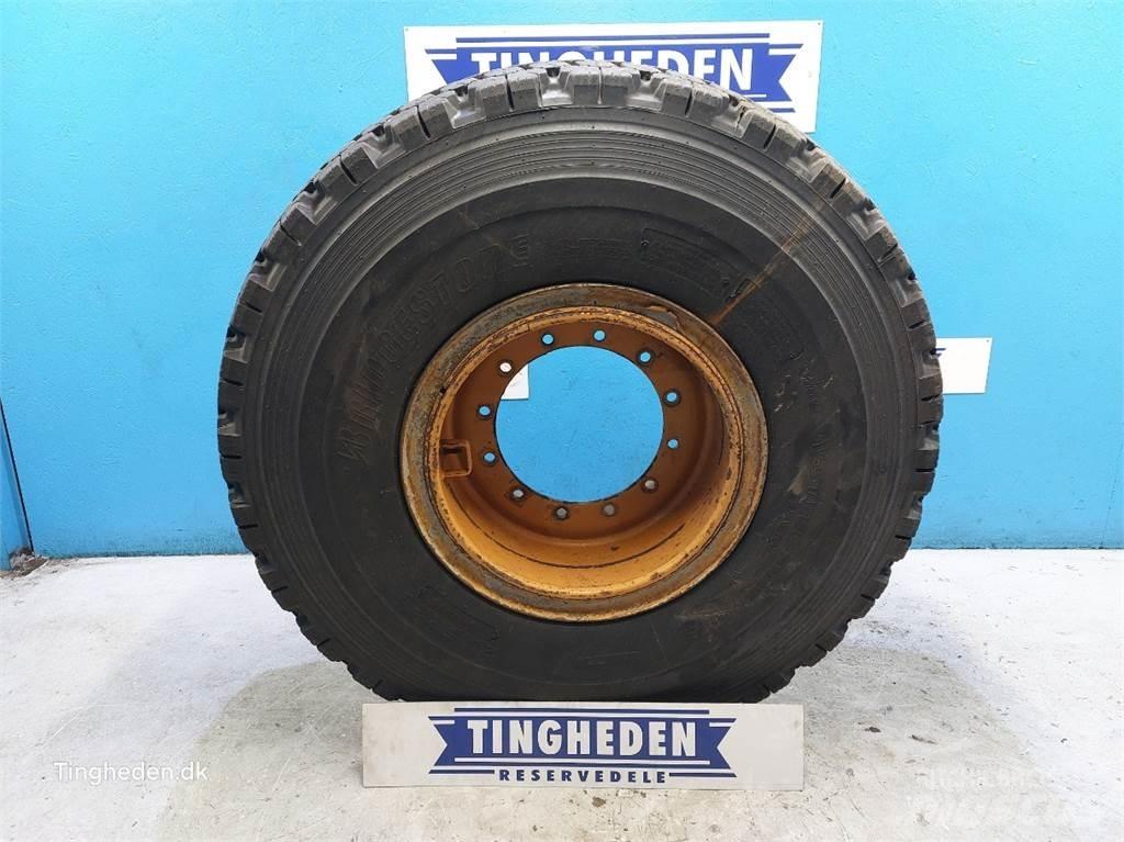 JCB 25 20.5R25 タイヤ、ホイル、リム