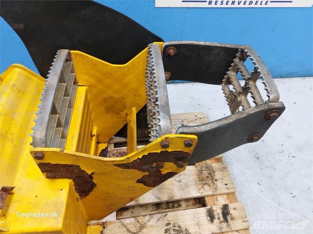 JCB 427 HL スクリーンバケット/スケルトンバケット