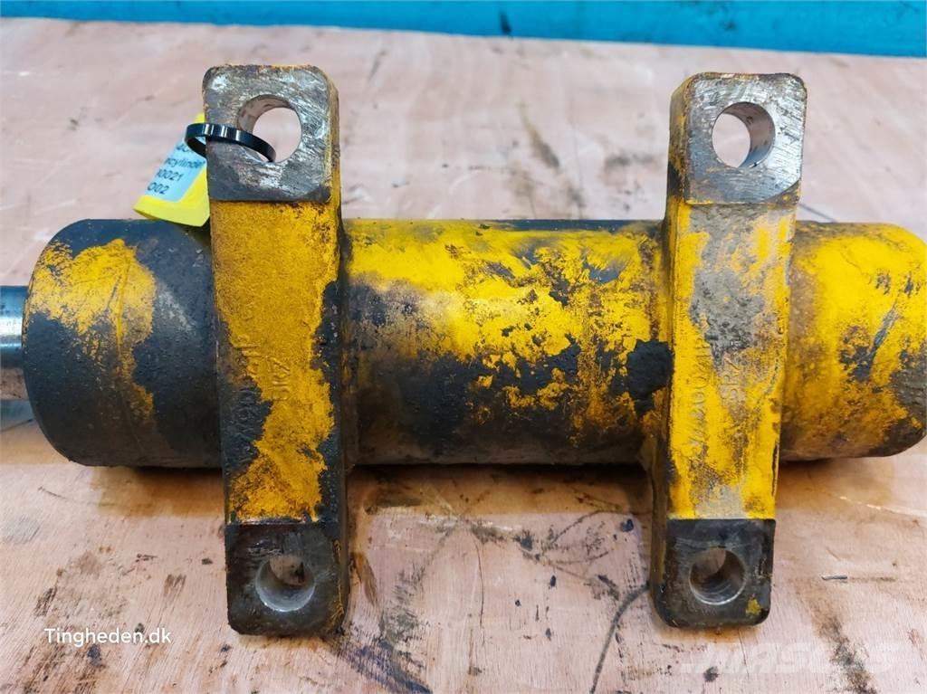 JCB 4CX 油圧機
