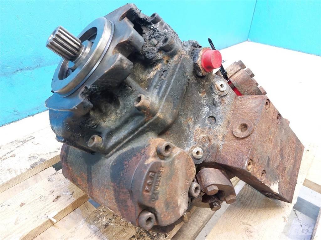 JCB 560-80 油圧機