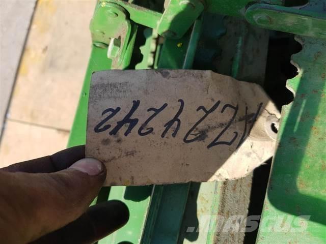 John Deere 1052 コンバインハーベスターアクセサリー・アタッチメント