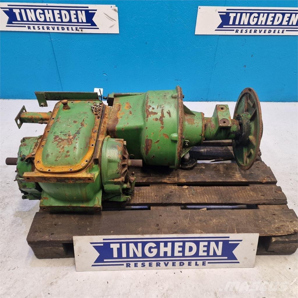 John Deere 1065 トランスミッション