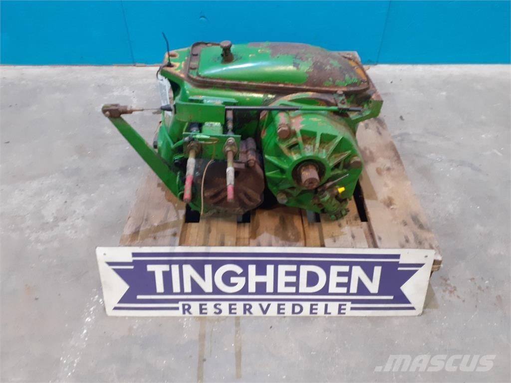 John Deere 1075 トランスミッション