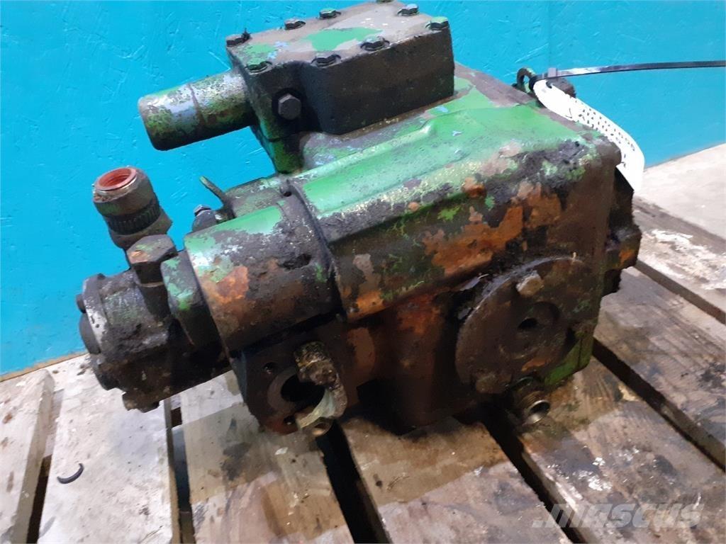 John Deere 1075 油圧機