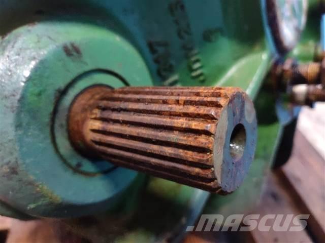 John Deere 1085 コンバインハーベスターアクセサリー・アタッチメント