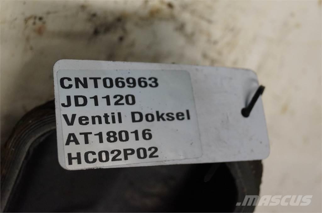 John Deere 1120 エンジン