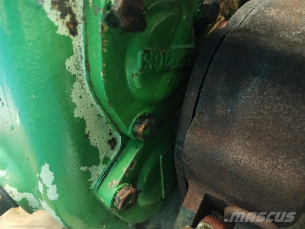 John Deere 1177 トランスミッション