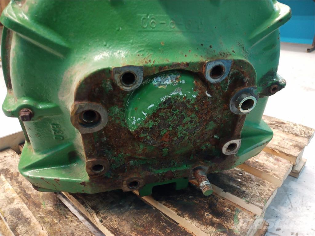 John Deere 1177 コンバインハーベスターアクセサリー・アタッチメント