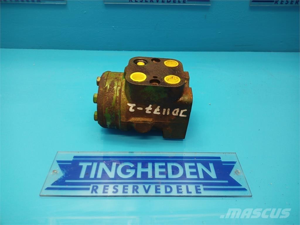 John Deere 1177 油圧機