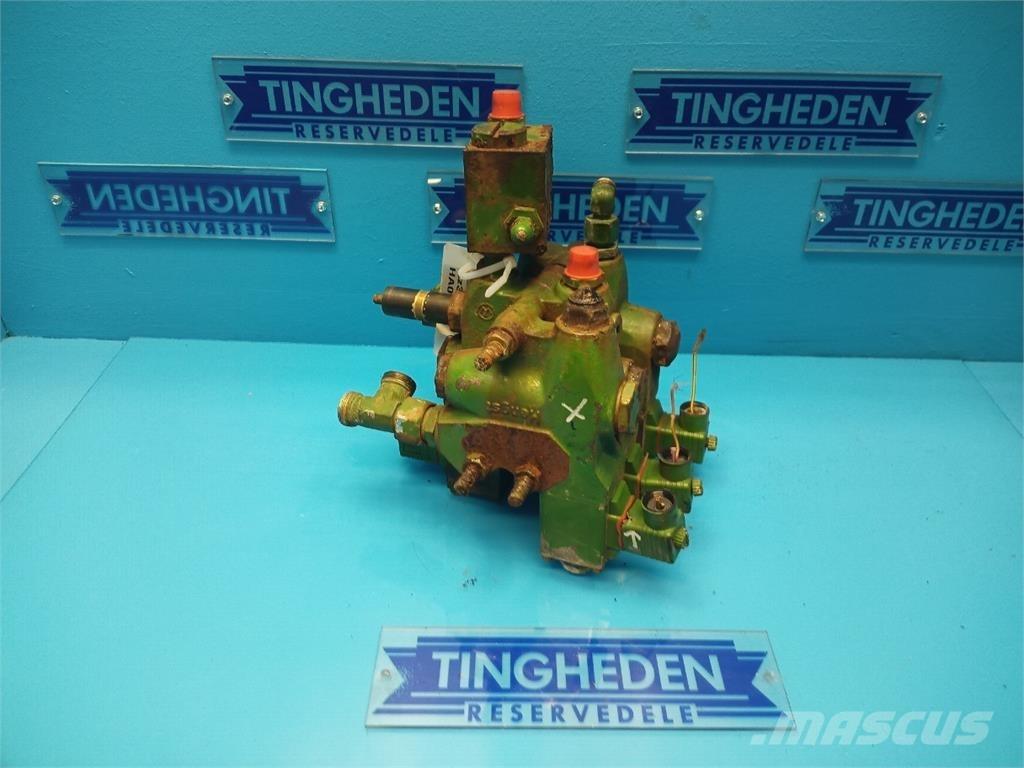 John Deere 1177 油圧機