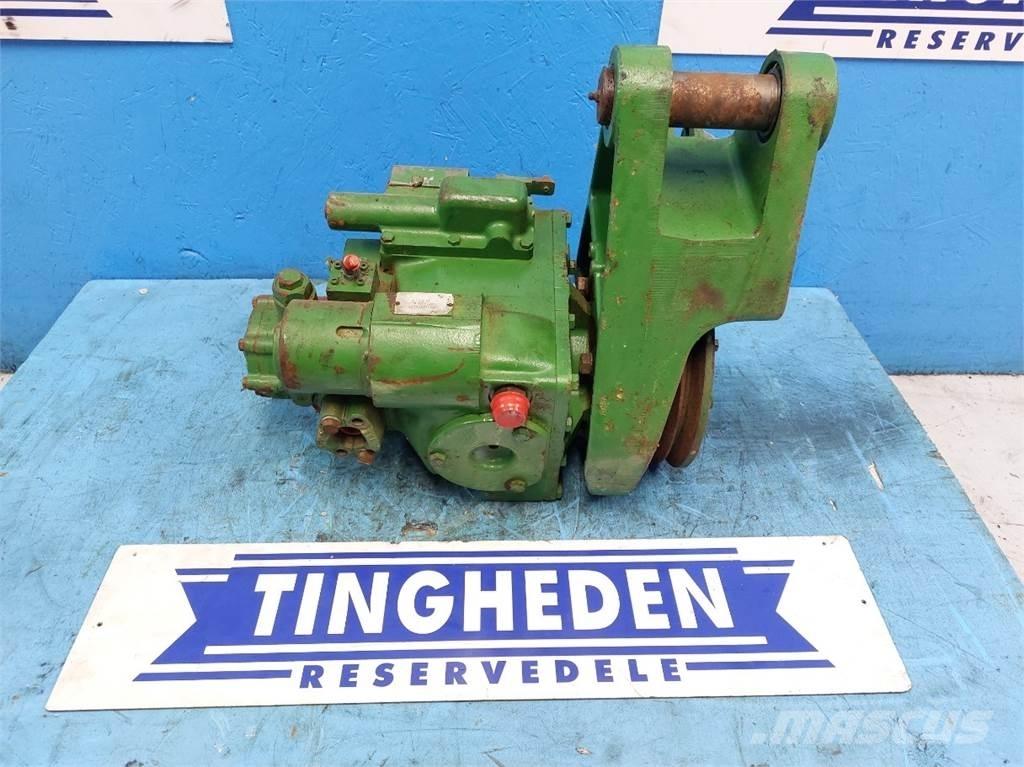 John Deere 1177 油圧機