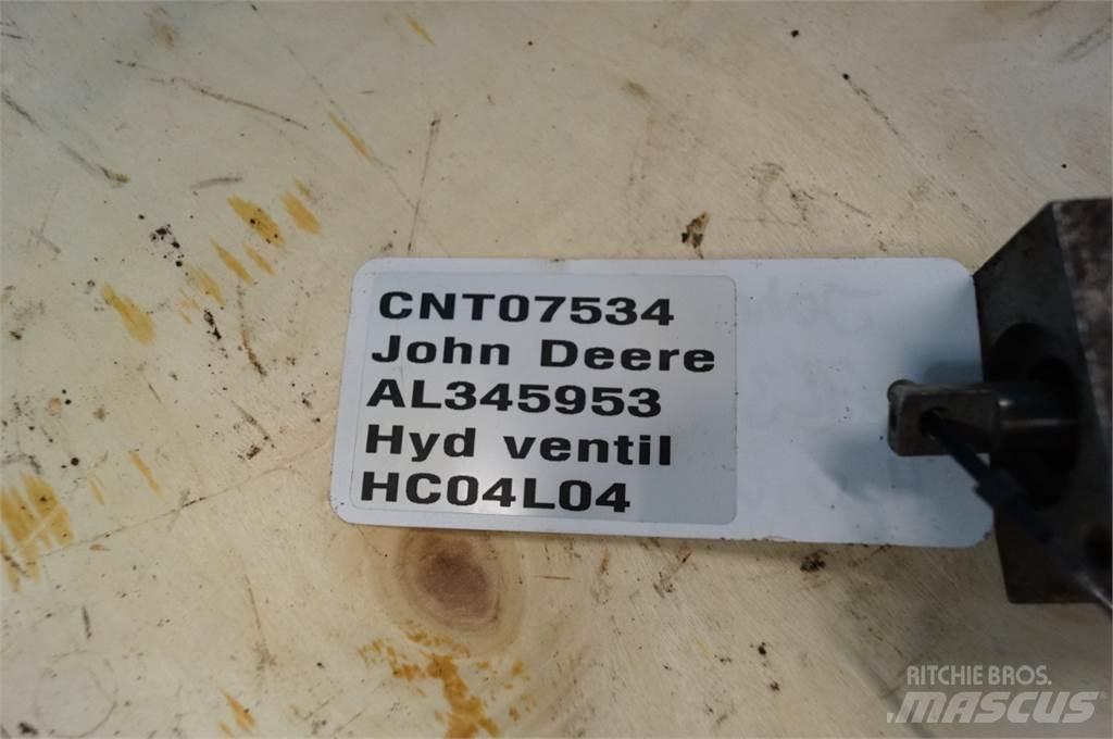 John Deere 1950 油圧機