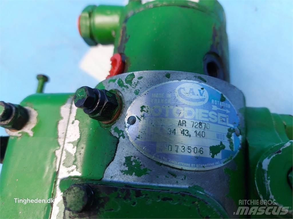 John Deere 2040S エンジン