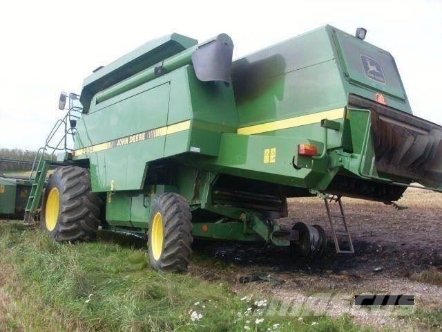 John Deere 2054 コンバイン
